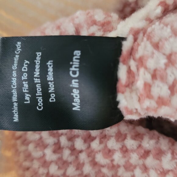 VICI Pink and Cream Vivianna Embelished Oversized Sweater with Pearls - Picture 5 of 8